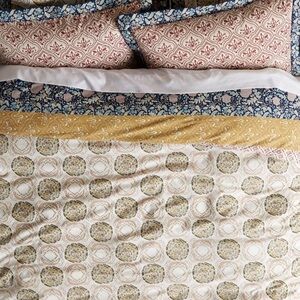 Anthropologie Meguro duvet Queen Set